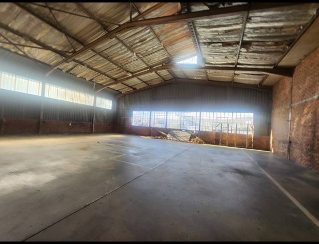 450M² WAREHOUSE TO LET IN ALLANDALE